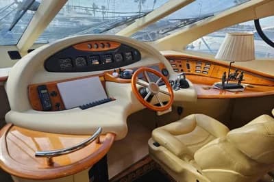 Azimut 55 4