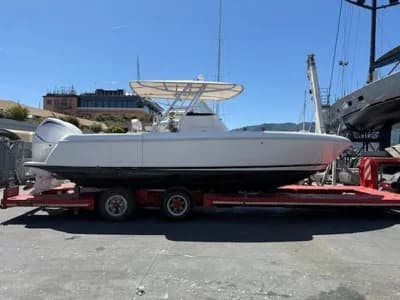 Intrepid 245 Center Console 2