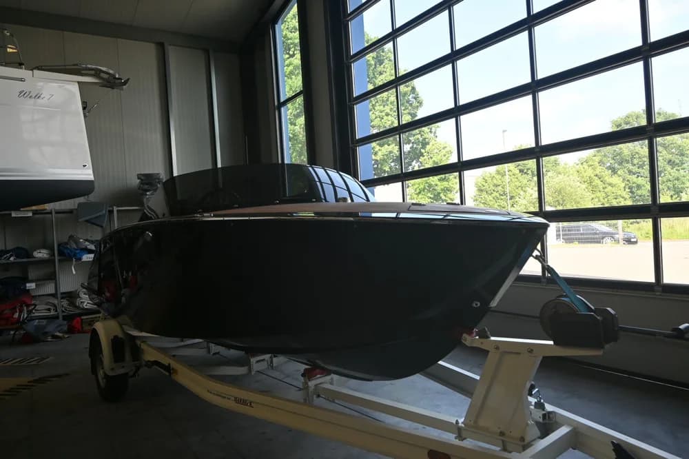 VTS Flying Shark 5.7 Classic