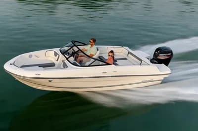 Bayliner VR4 Bowrider Outboard 2