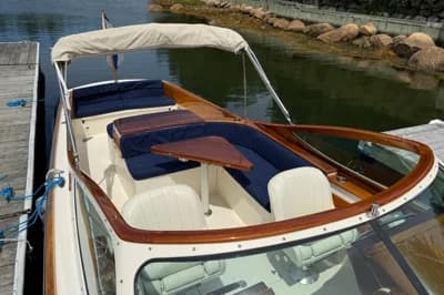 Hinckley Talaria 29R 3