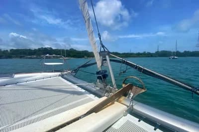 2002 Lagoon 380 | 12m 3