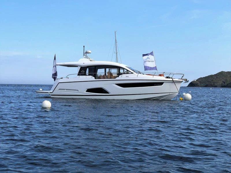 Sealine C430
