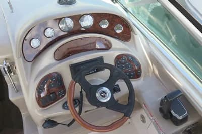 Sea Ray Sundancer 280 2