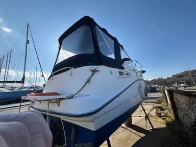 2006 Sealine S25 Boat for Sale in Bangor 2