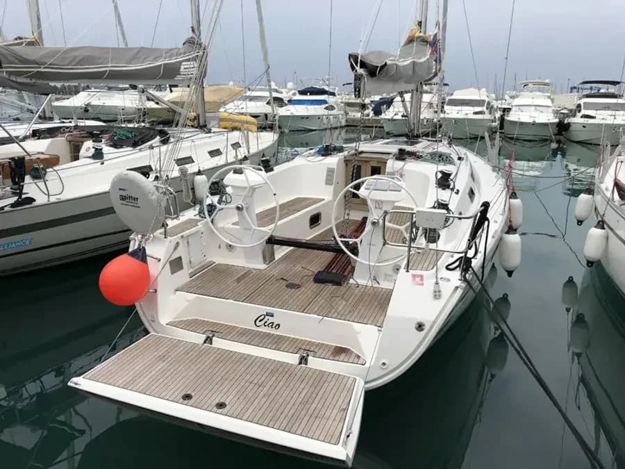 2017 Bavaria Cruiser 41S Boat for Sale