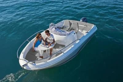 Jeanneau Cap Camarat 5.5 CC 2