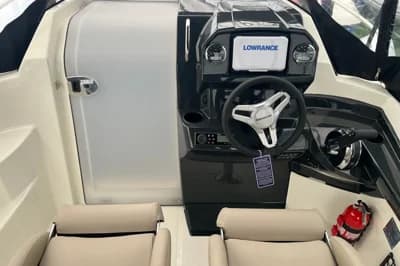 2026 Quicksilver Activ 555 Cabin | 6m 3