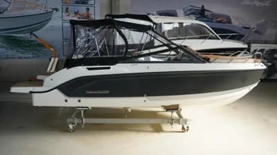Quicksilver Activ 675 Cruiser mit 175 PS 3