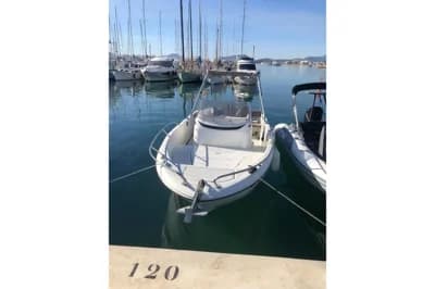 Jeanneau Cap Camarat 6.5 CC 2