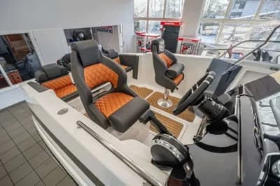 Trident Boats 640 Sundeck 5