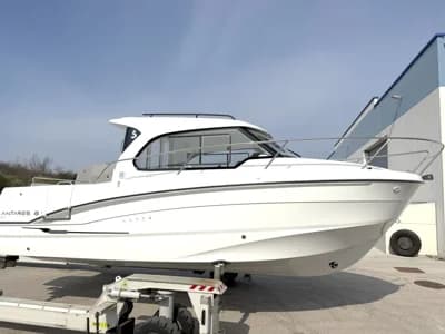 Bénéteau Antares 8 V2 2