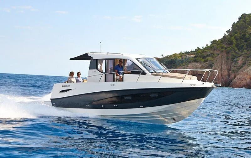 Quicksilver Activ 905 Weekend Inboard Diesel