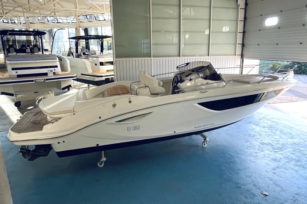 Sessa Marine KEY LARGO 27 IB