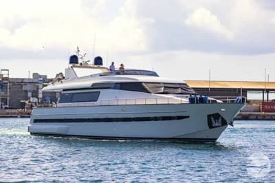 Sanlorenzo SL82 3