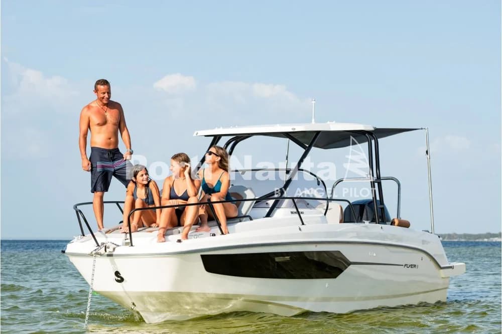 Beneteau Flyer 8 SUNdeck V2