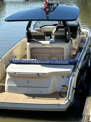 Invictus GT 320 5