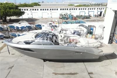 Cranchi E30 Endurance 2