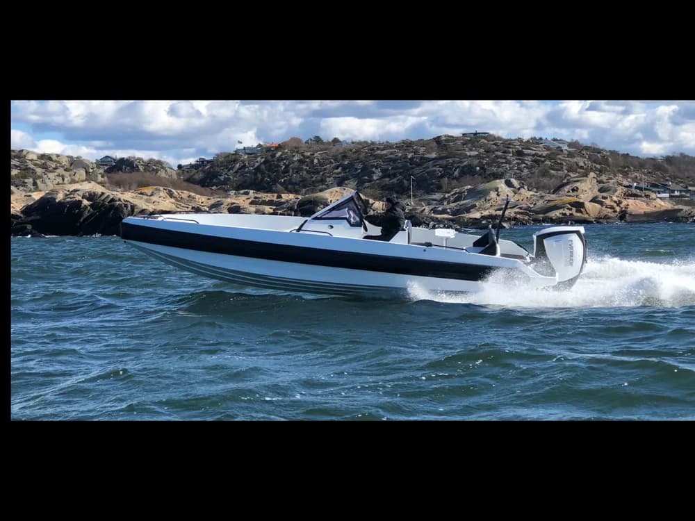 Iron 707 mit 175 PS und Trailer