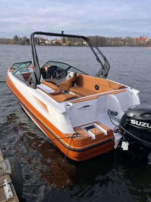 New Cortina 620 Bow Rider (Motor Wählbar) 3