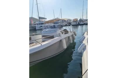 Jeanneau Cap Camarat 7.5 CC Serie 2 2