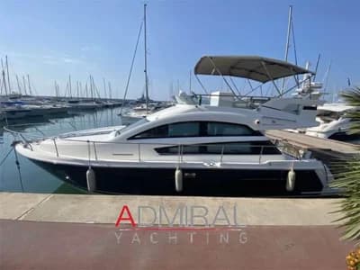 Fairline - SQUADRON 42 2