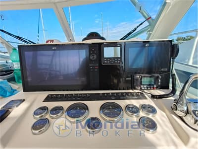 Carolina Classic - 28 Express Tuna Full 2