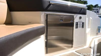 Sea Ray 320 Sundancer 5