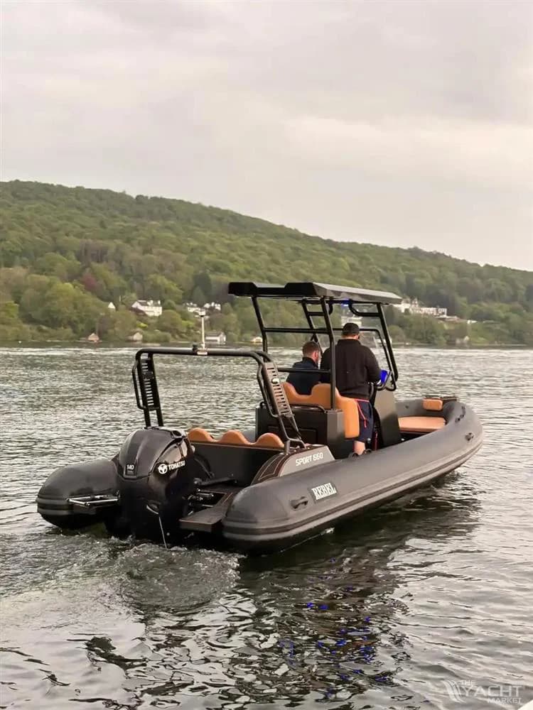 Rebel Riot 660 Sport