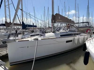 JEANNEAU SUN ODYSSEY 349 LIFTING KEEL 2
