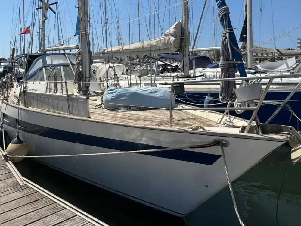 1982 Oyster 39 Ketch Boat for Sale in Ipswich