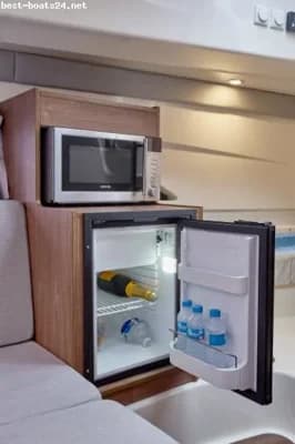 QUICKSILVER ACTIV 875 SUNDECK 2