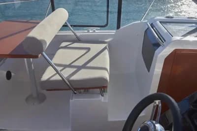 2018 Jeanneau Merry Fisher 895 5