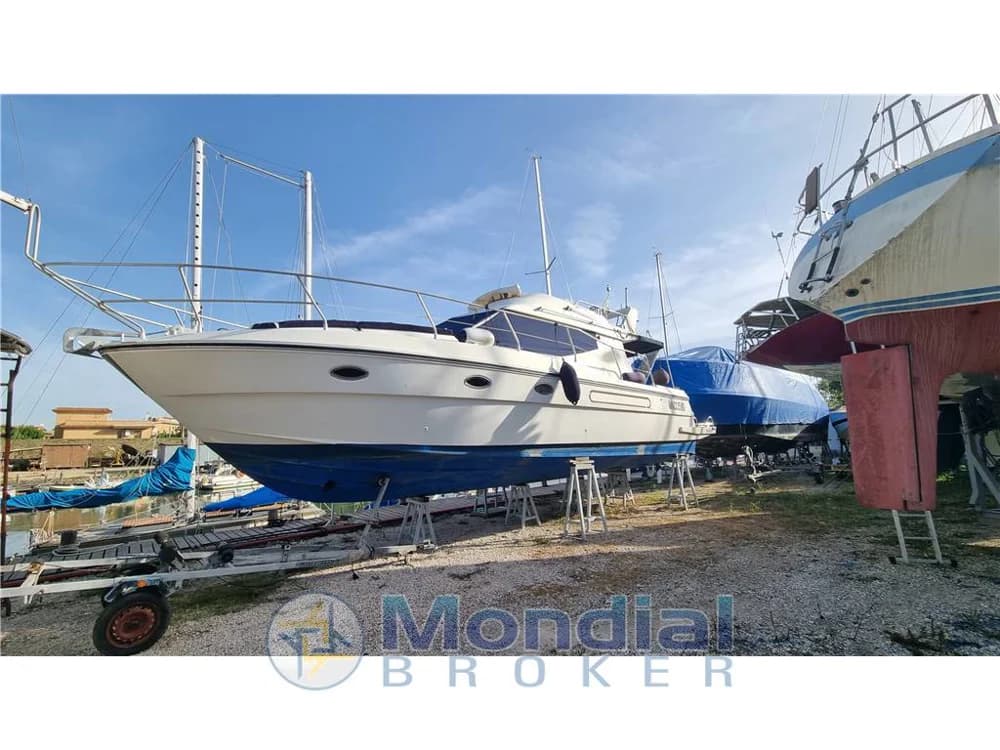 AZIMUT - AZ 37 FLY