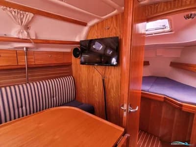 Bavaria 30 Cruiser 3