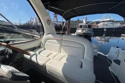 2002 Sea Ray 300 Sundancer | 33 ft 3