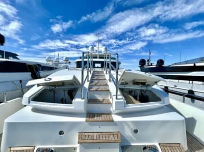 2012 Benetti Delfino 93' | 93.5 ft 2