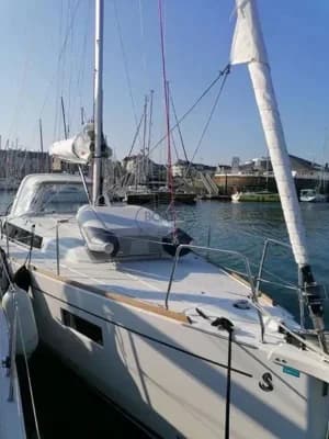 2022 Beneteau Oceanis 38.1 | 12m 3