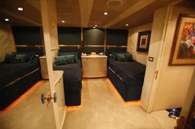 1998 Trident 39m | 127 ft 3