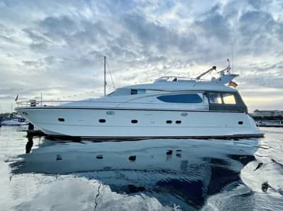 2004 Elegance 64 Garage | 66 ft 2
