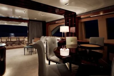 2011 Azimut 88 | 87.9 ft 3