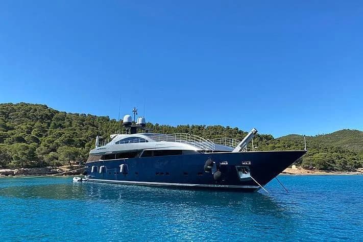 2010 Baglietto 42m | 136.8 ft