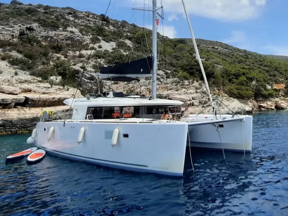 2018 Lagoon 450 F Boat for Sale in At request