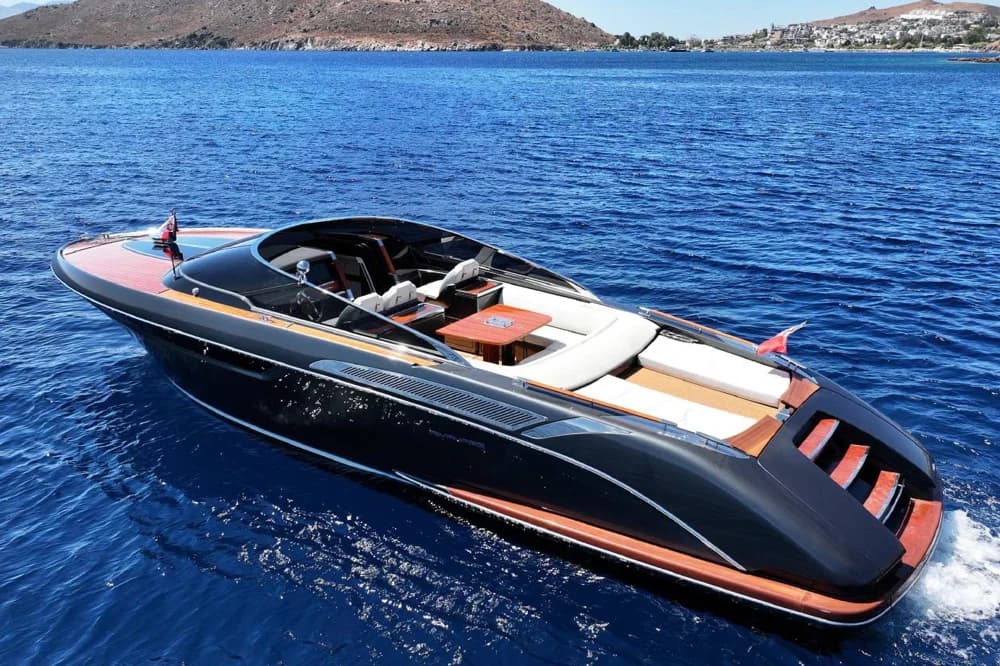 2018 Riva 38' Rivamare | 39.0 ft