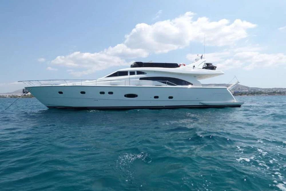 2002 Ferretti Yachts 68 | 68.0 ft