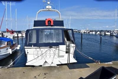 Princess 35 Flybridge 2