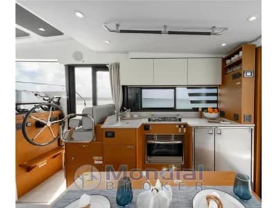 Beneteau - Swift Trawler 37 3