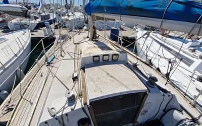Jeanneau Aquila 2
