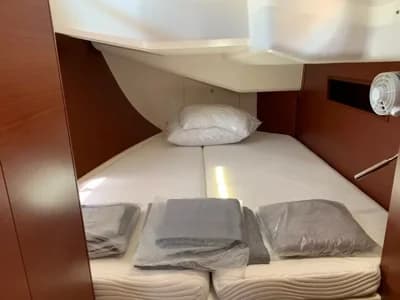 2019 Hanse 458 Boat for Sale in Olympic Marina 3