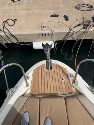 Quicksilver Activ Sundeck 805 3